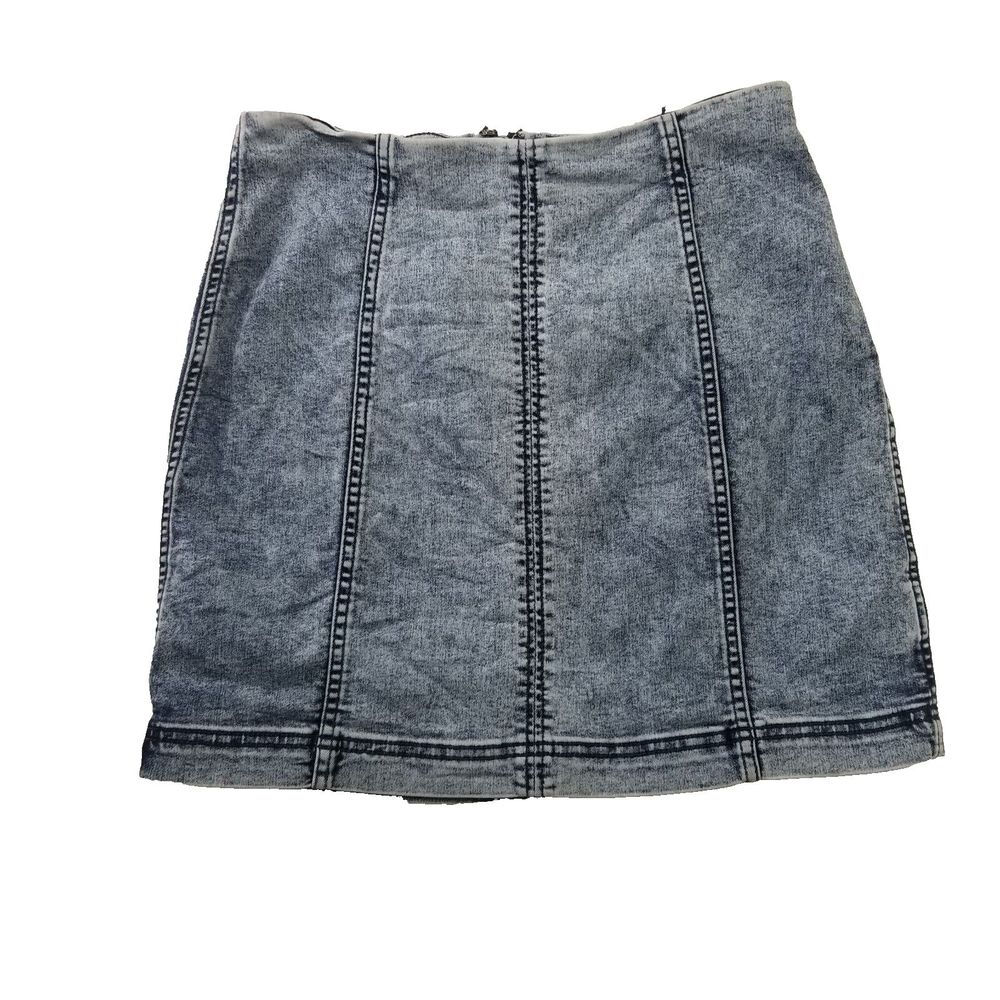 Free People Denim Mini Skirt Ston Wash Look Back Zipper Size 4